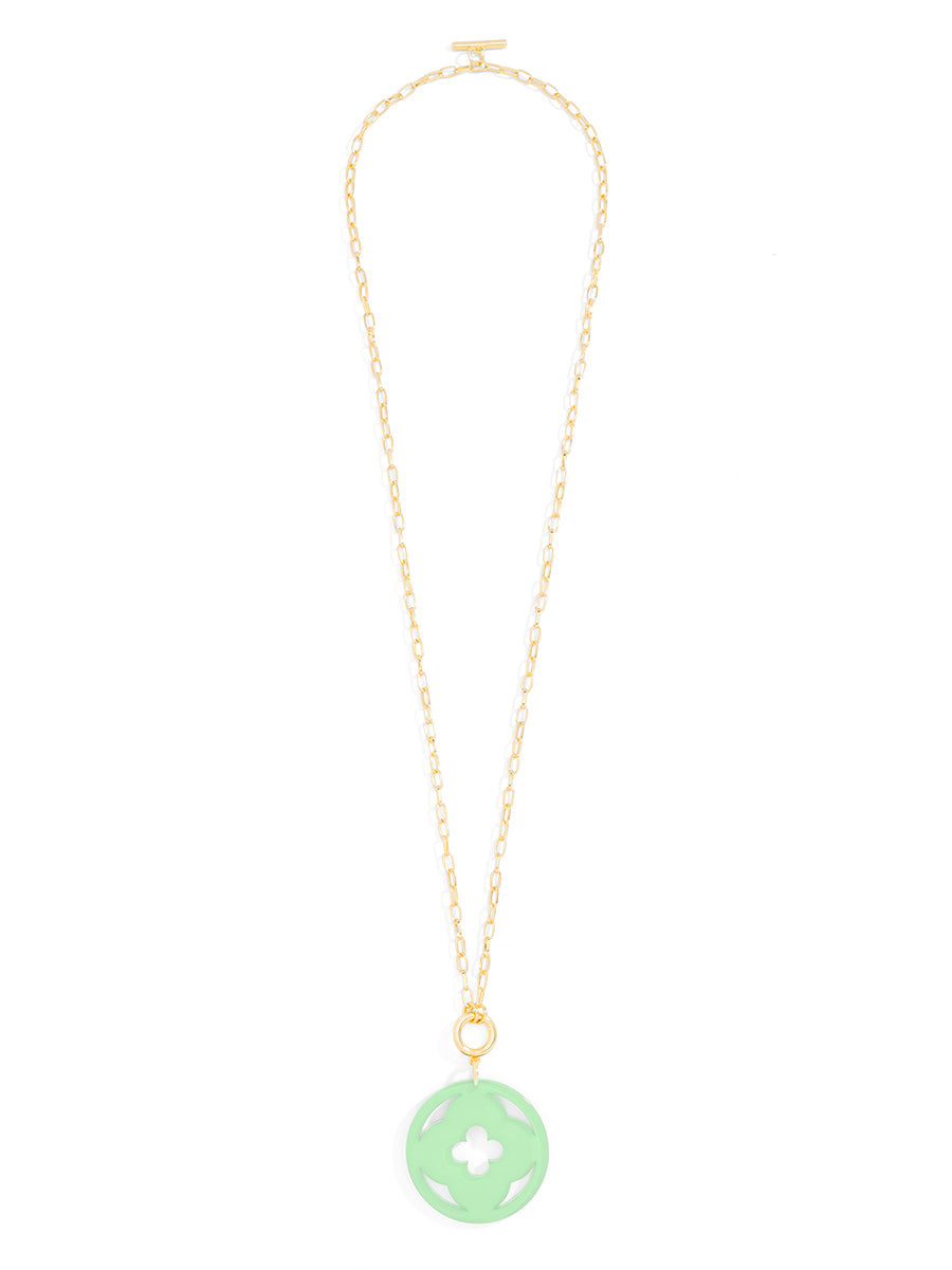 Toggle pendant necklace