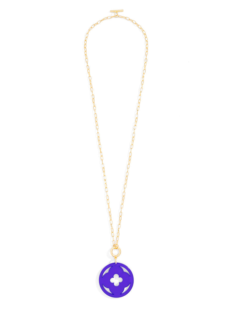 Toggle pendant necklace