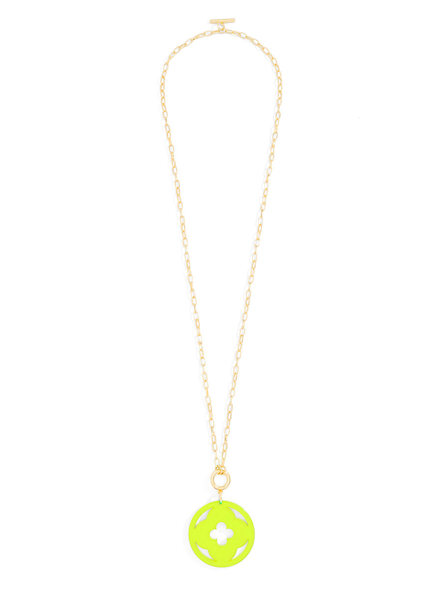 Toggle pendant necklace