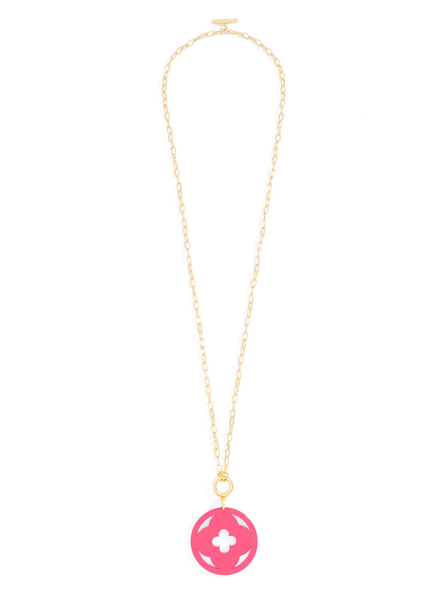 Toggle pendant necklace