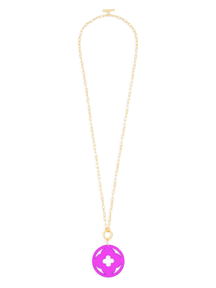 Toggle pendant necklace